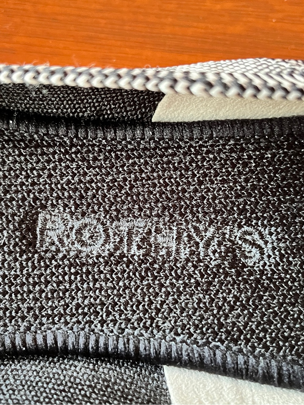 Rothy’s Grey Mist Cap Toe, Excellent Condition Size 8 - Picture 4 of 5